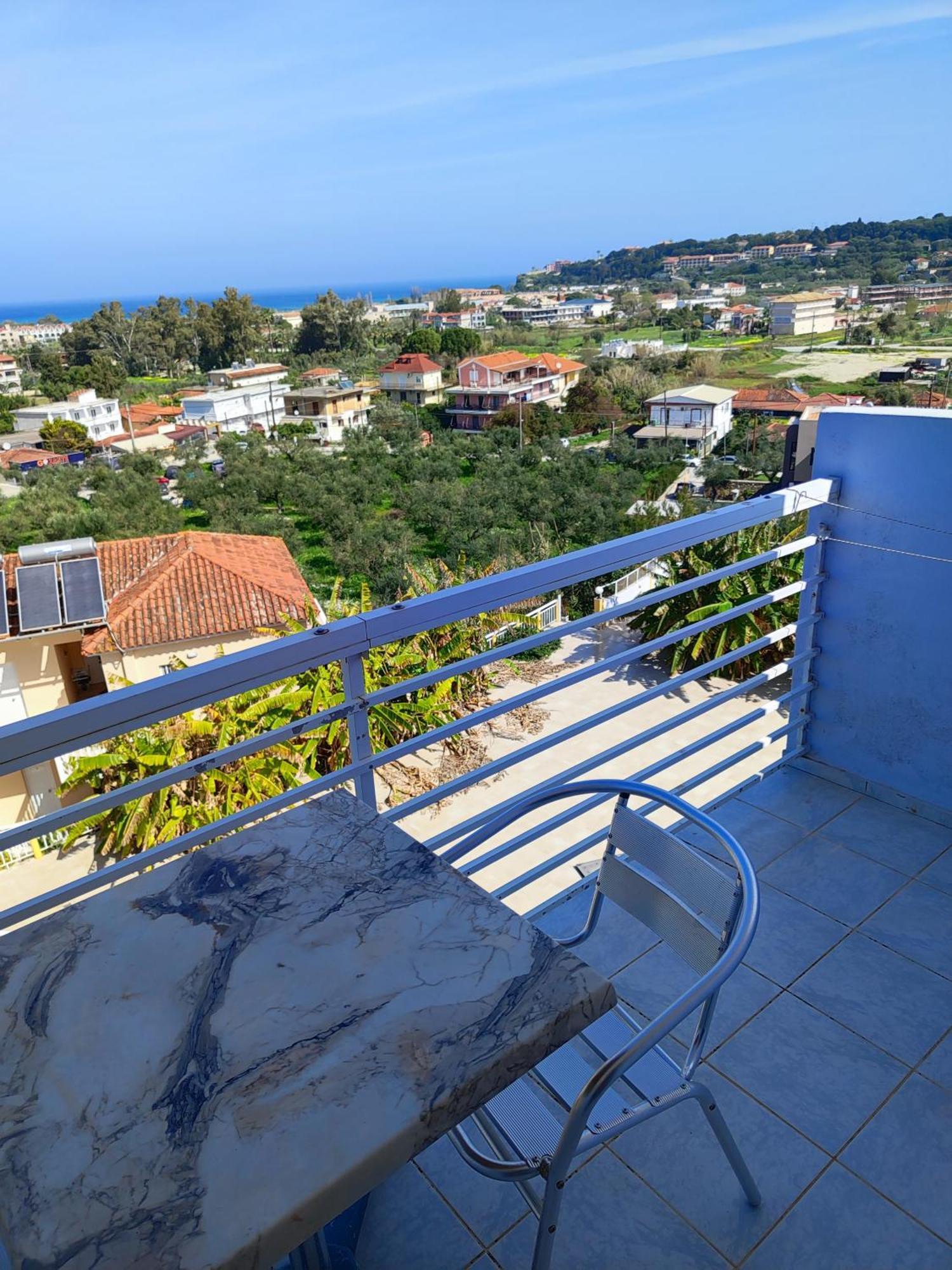 Yanna Studios & Apartments Tsilivi  Exterior photo